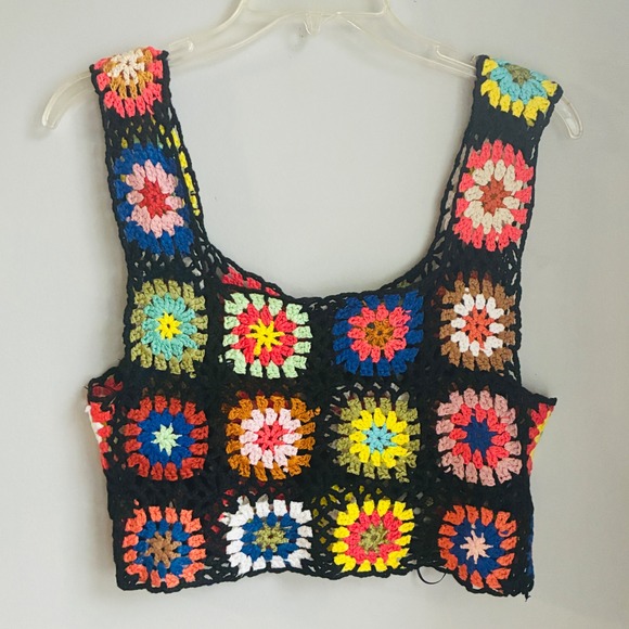 LE LIS Crochet Granny Square Crop Tank Top Boho Festival Patchwork Cottage Large - Picture 2 of 8